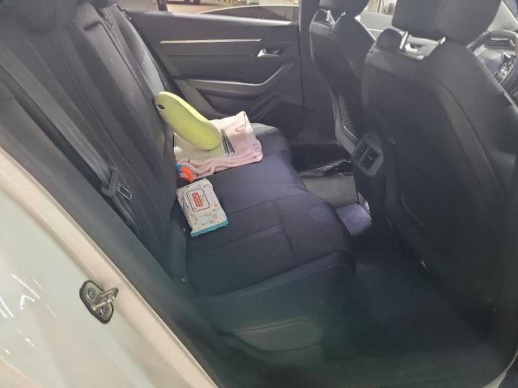 Peugeot 508 - Vista 5