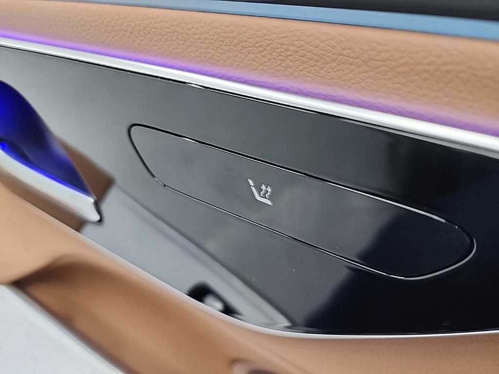 Mercedes Benz E class 2024 Negro - Importación desde Corea - HF Imports Iquique - Foto 14