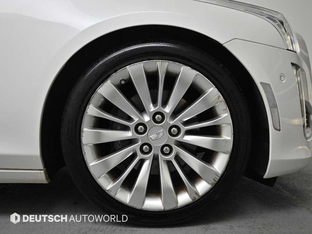 Cadillac CTS - Vista 5