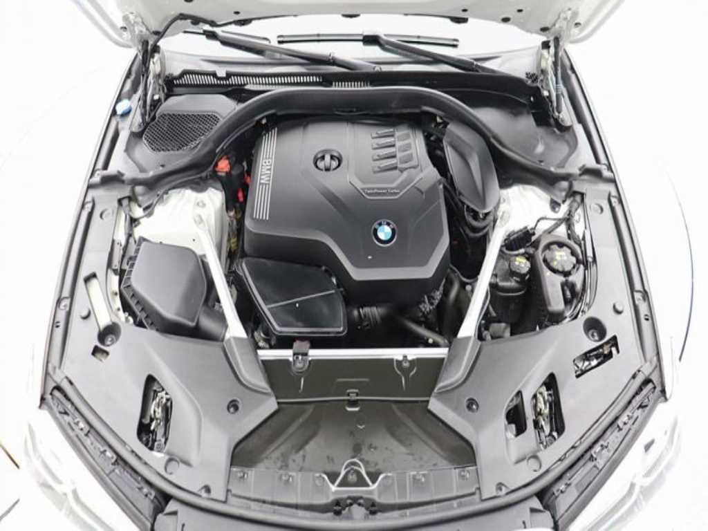 BMW 5 Series - Vista 9