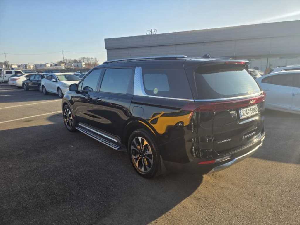 KIA Carnival - Vista 6