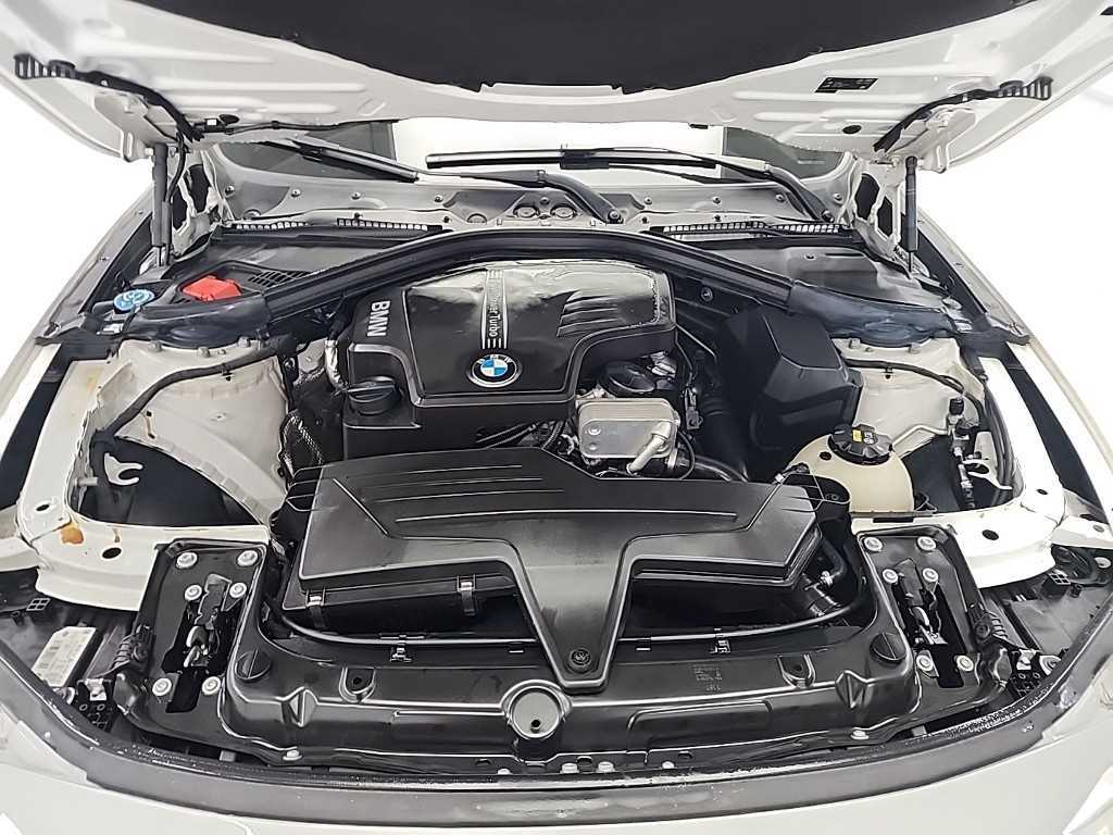 BMW 3 series - Vista 5