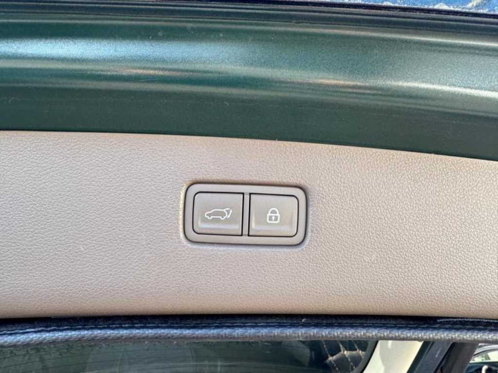 Genesis GV80 - Vista 5