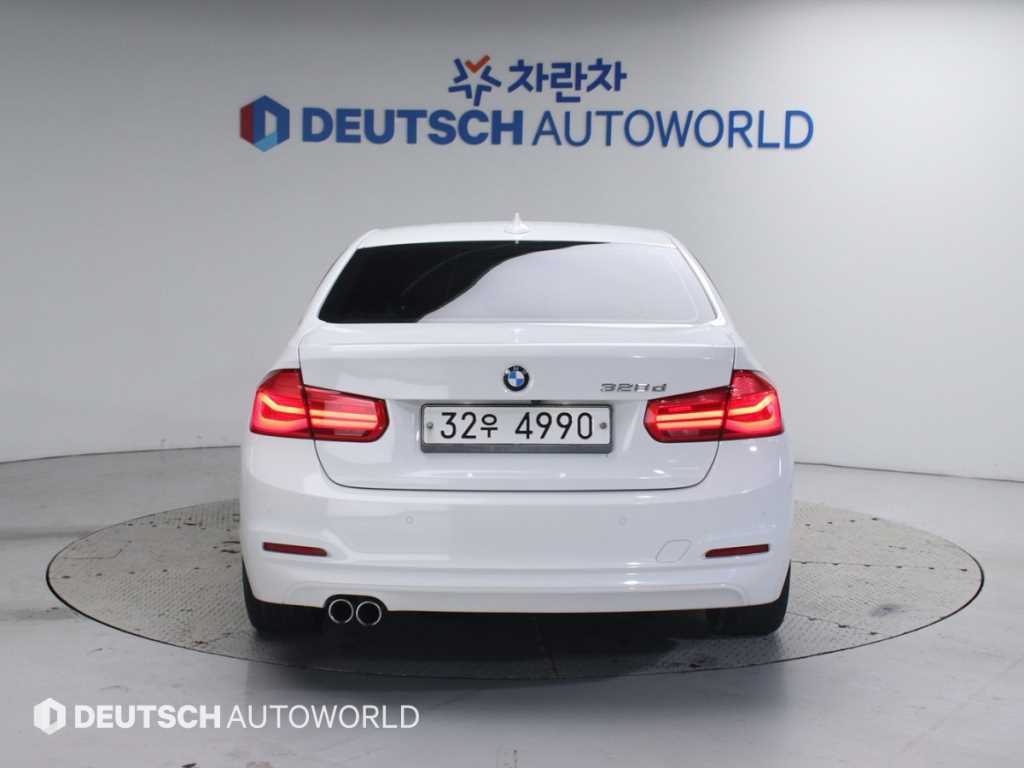 BMW 3 series - Vista 4