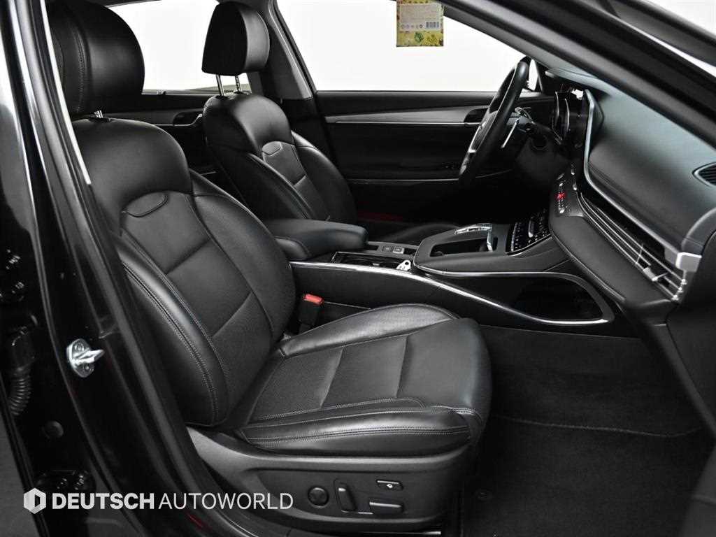 HYUNDAI Grandeur - Vista 10