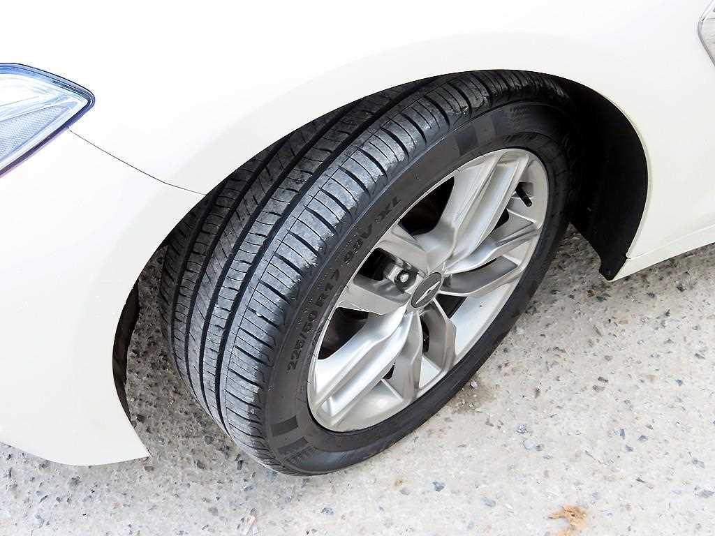 Genesis G70 2018 Rojo - Importación desde Corea - HF Imports Iquique - Foto 20