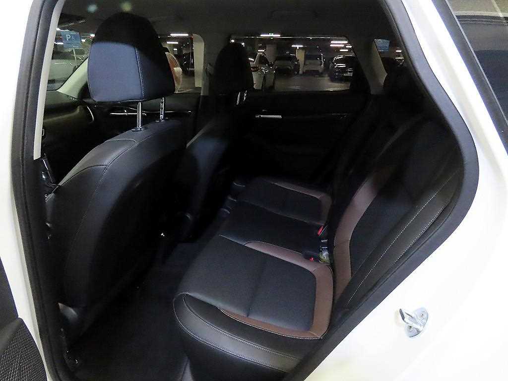 KIA Seltos - Vista 7