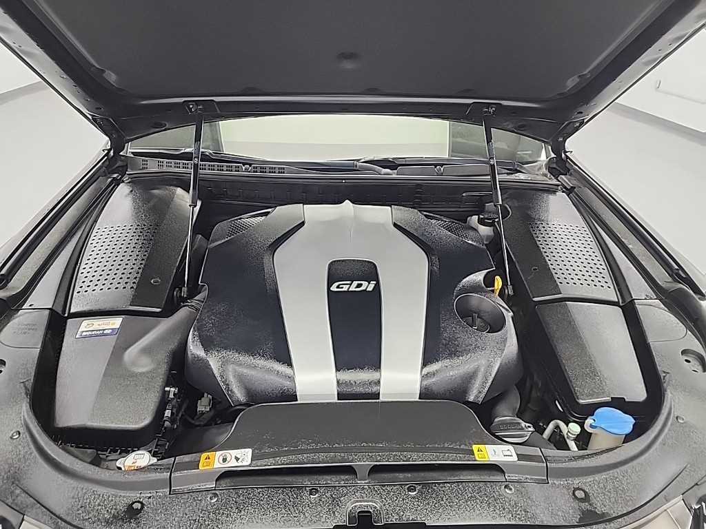 HYUNDAI Equus - Vista 5