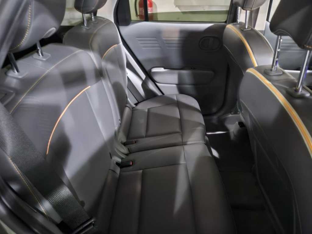 HYUNDAI Casper - Vista 4