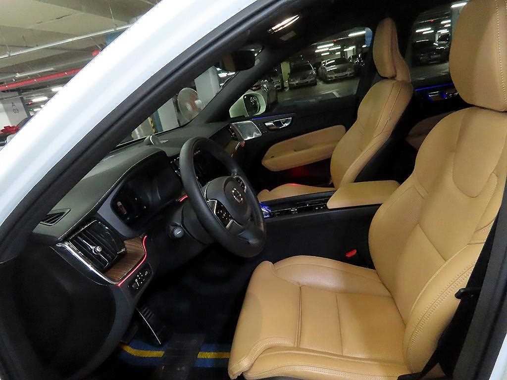 Volvo XC60 - Vista 6