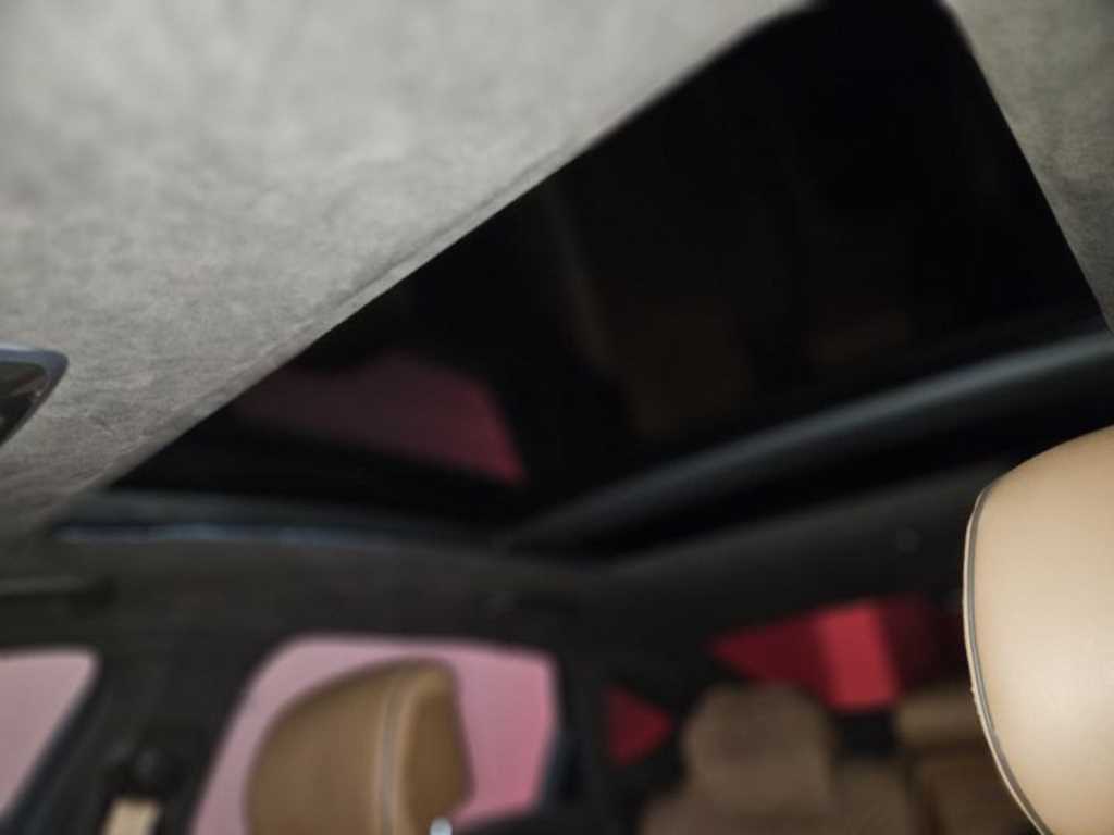 Genesis G80 - Vista 5