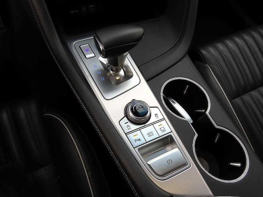 Genesis G70 - Vista 11