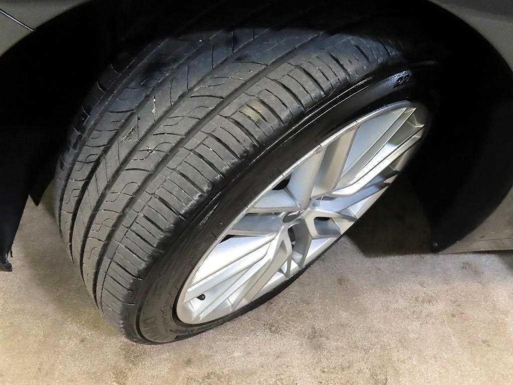 Genesis G70 2020 Gris - Importación desde Corea - HF Imports Iquique - Foto 20