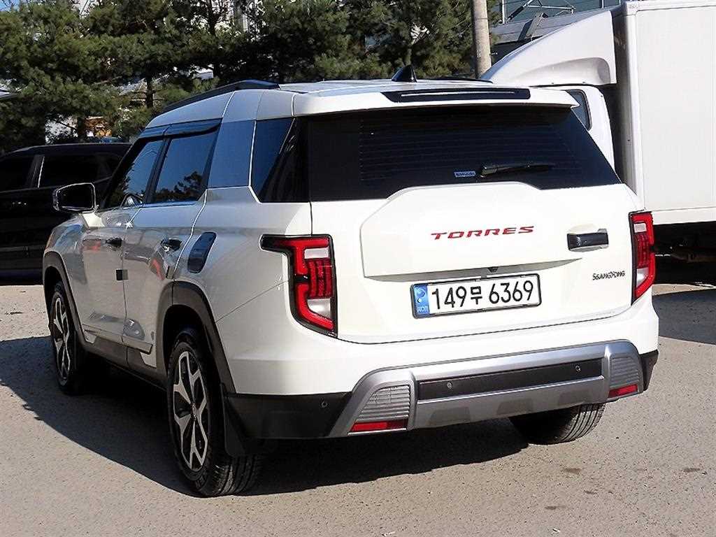 Ssangyong Torres - Vista 3