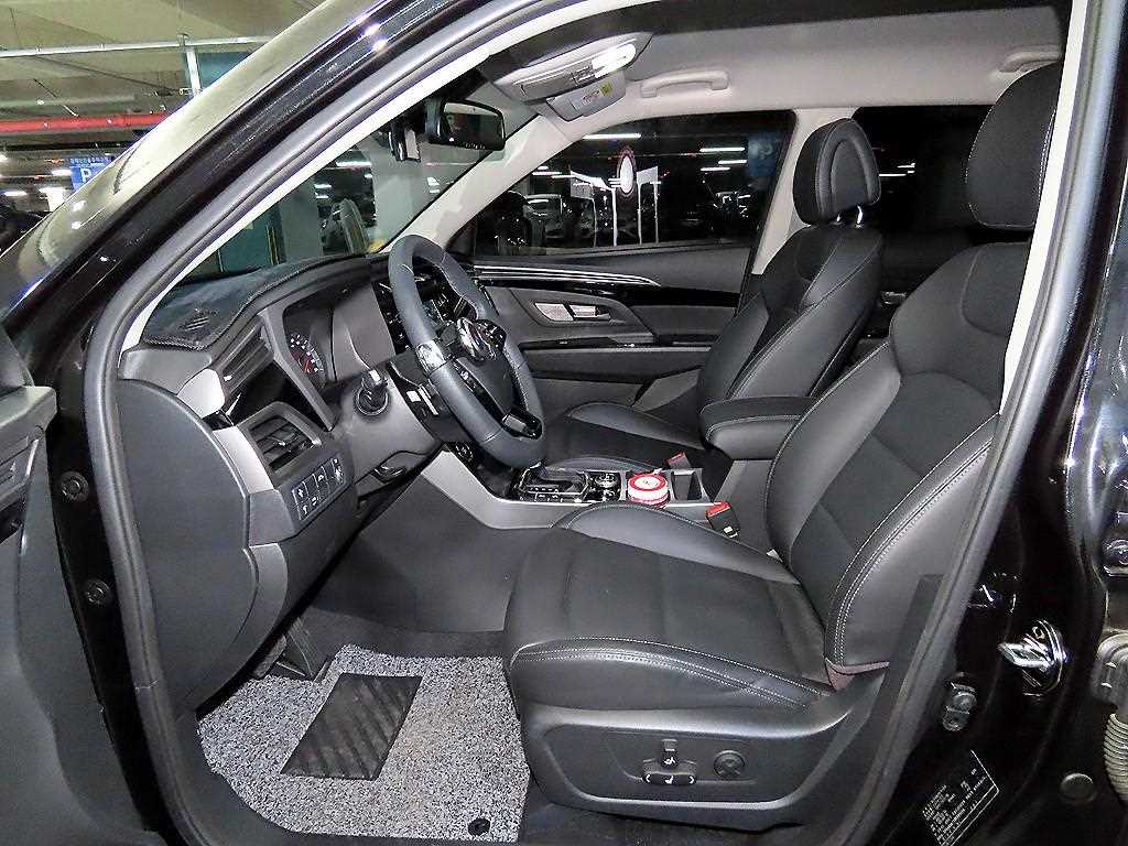 Ssangyong Korando - Vista 6