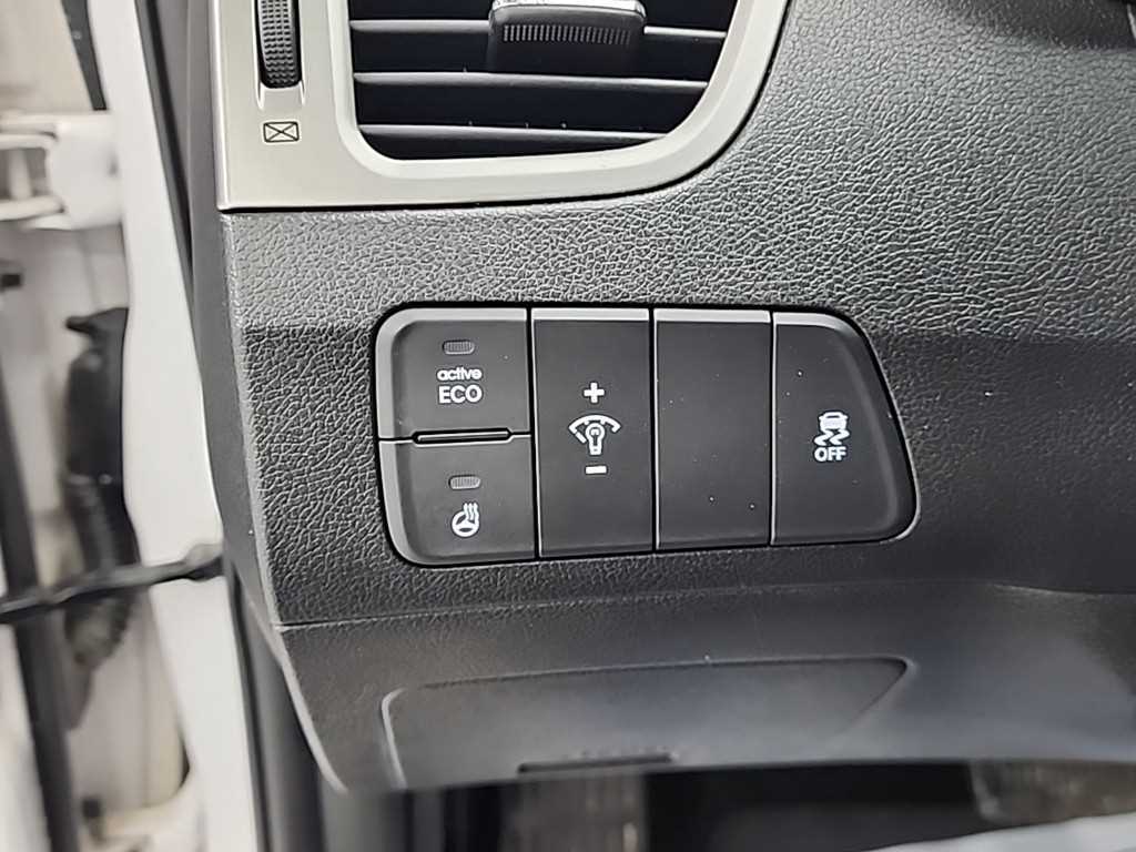 HYUNDAI Avante 2014 Blanco - Importación desde Corea - HF Imports Iquique - Foto 16