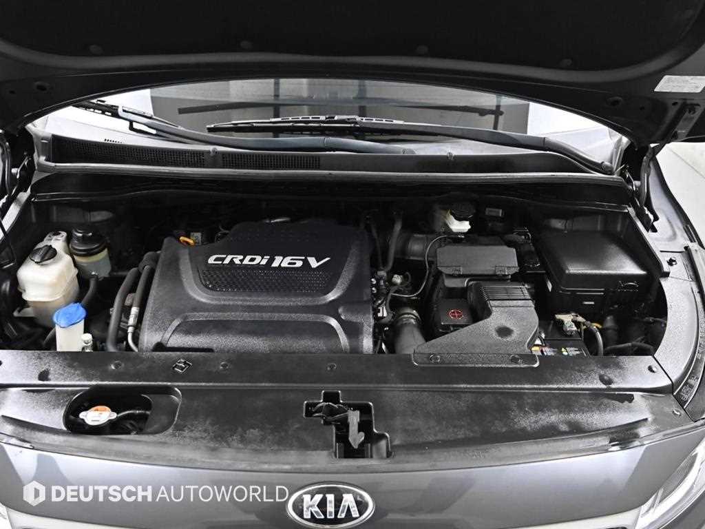 KIA Carnival - Vista 6