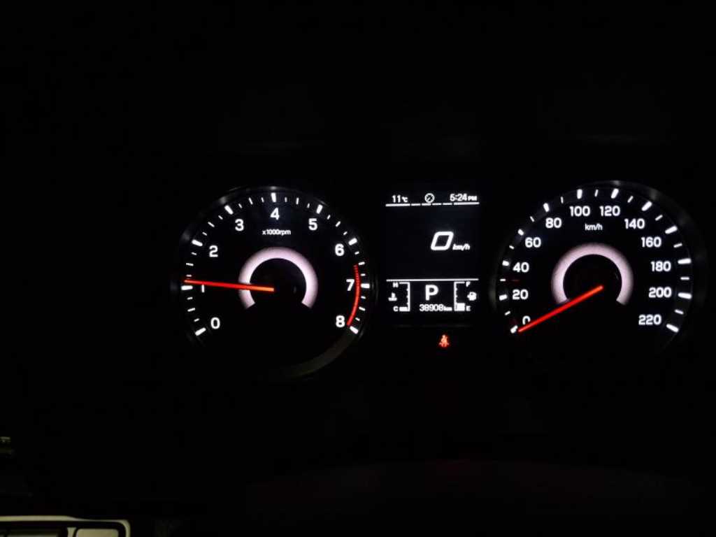 Ssangyong Tivoli - Vista 9