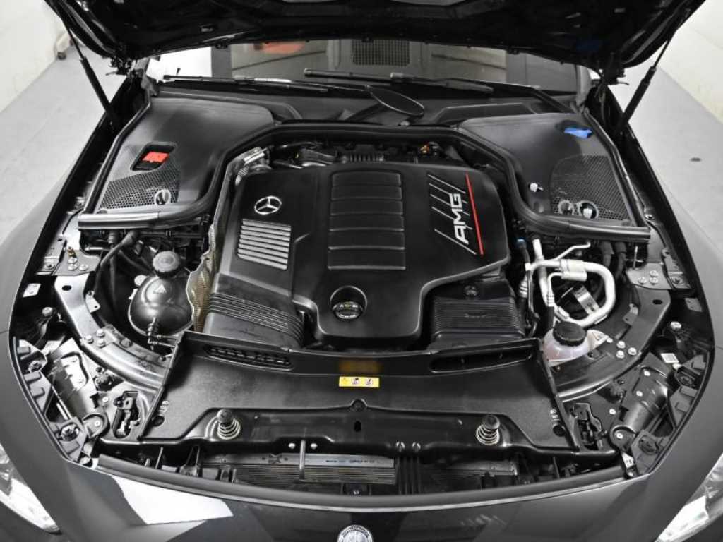 Mercedes Benz AMG GT - Vista 6