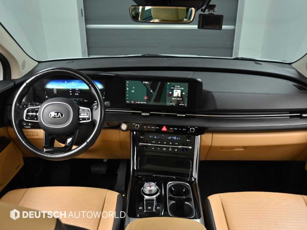 KIA Carnival - Vista 7