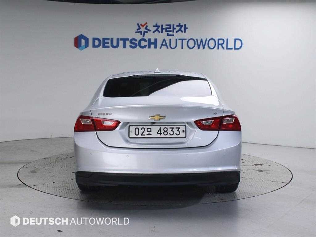 Chevrolet Malibu - Vista 4