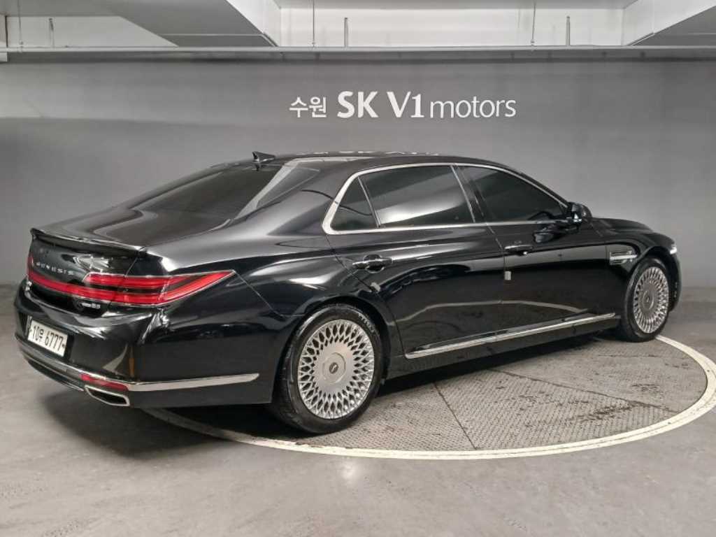 Genesis G90 - Vista 4