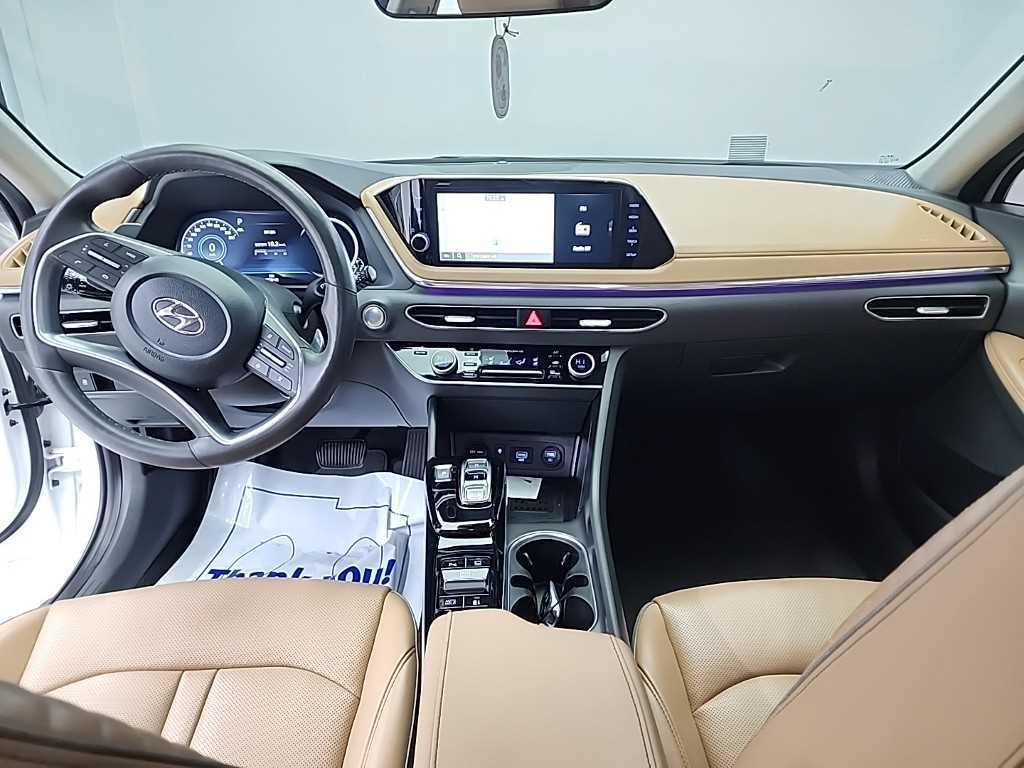 HYUNDAI Sonata - Vista 7