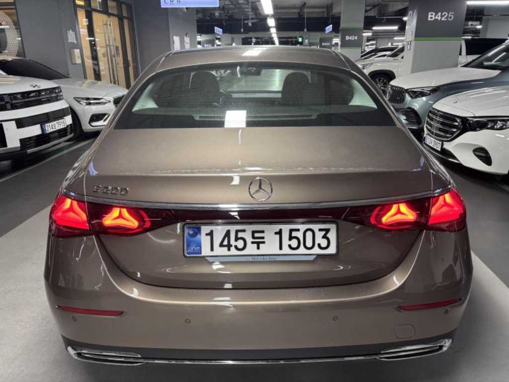 Mercedes Benz E class - Vista 6