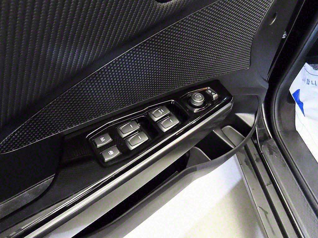 Ssangyong Tivoli 2022 - Importación desde Corea - HF Imports Iquique - Foto 13