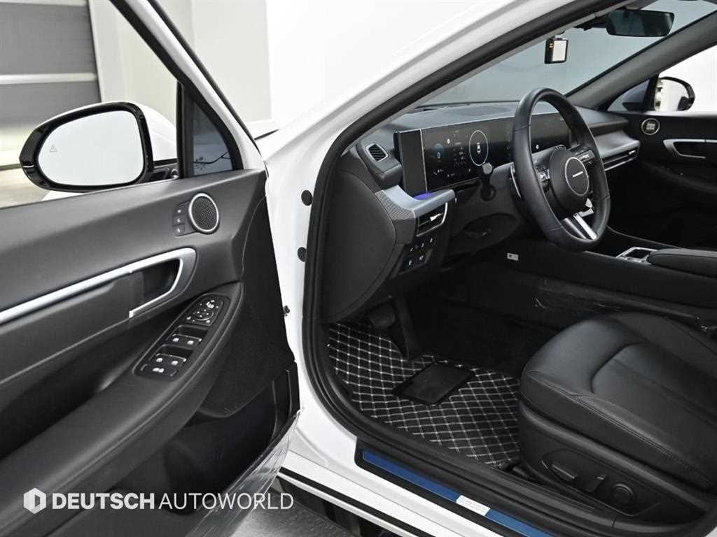 HYUNDAI Sonata - Vista 11