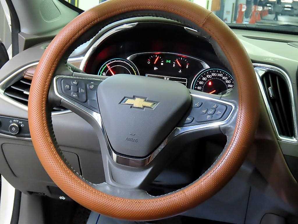 Chevrolet Malibu - Vista 8