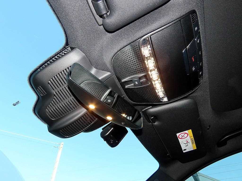 Mercedes Benz E class 2023 Blanco - Importación desde Corea - HF Imports Iquique - Foto 15