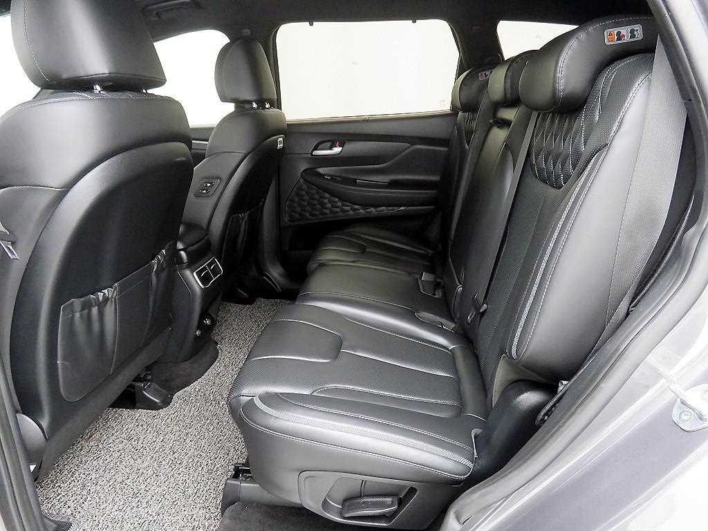 HYUNDAI Santa Fe - Vista 8