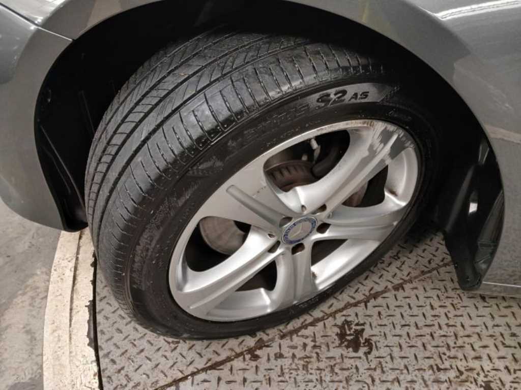 Mercedes Benz E class 2017 Gris - Importación desde Corea - HF Imports Iquique - Foto 20