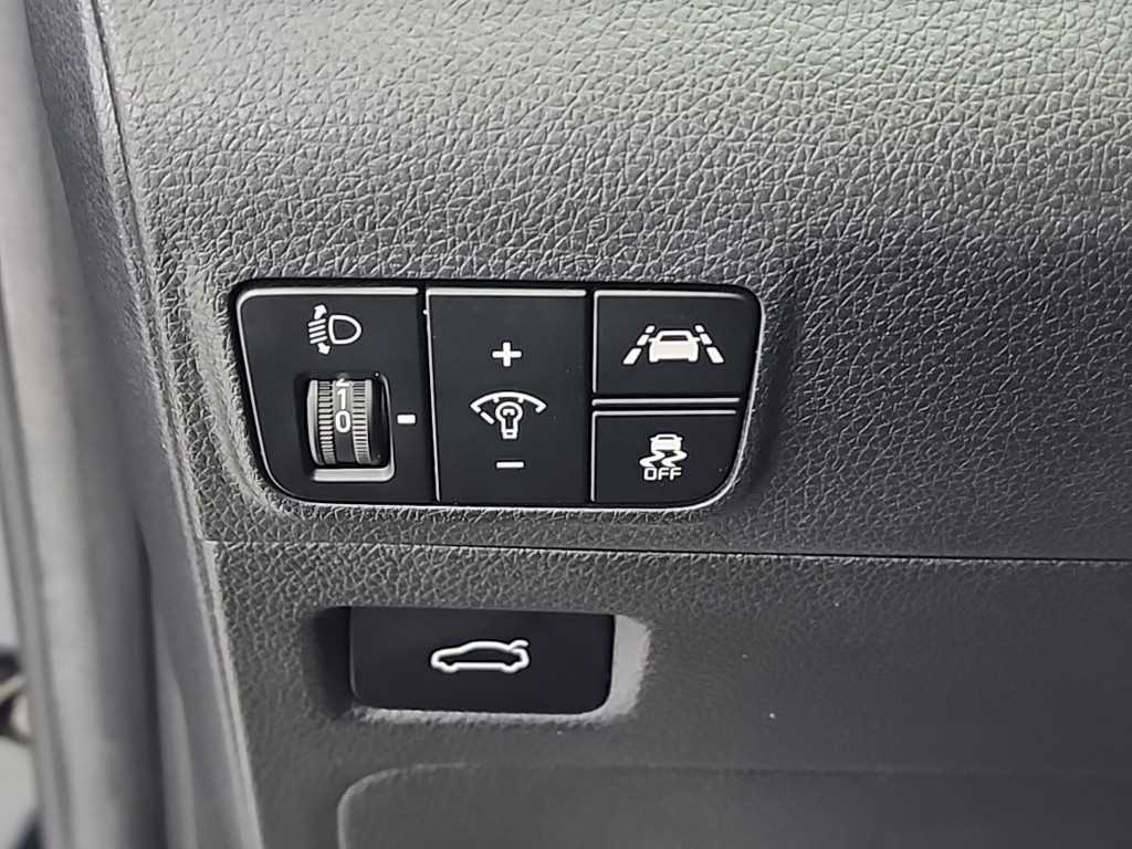 KIA K5 2022 Negro - Importación desde Corea - HF Imports Iquique - Foto 18