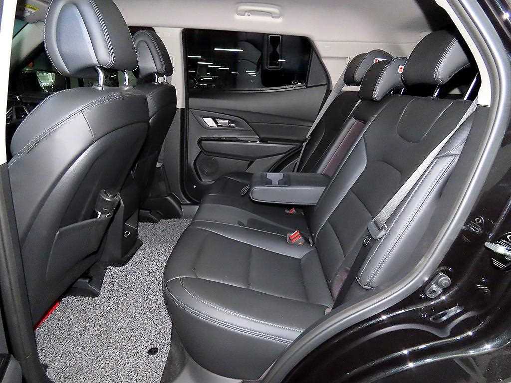 Ssangyong Korando - Vista 7