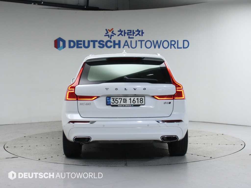 Volvo XC60 - Vista 4