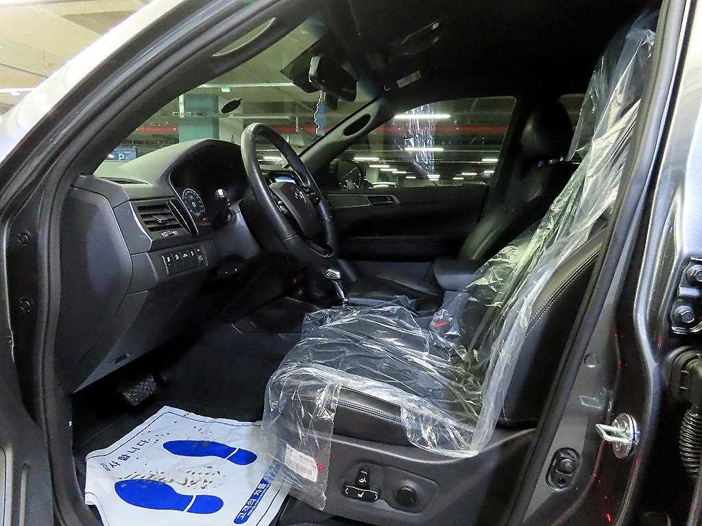 Ssangyong Rexton - Vista 6