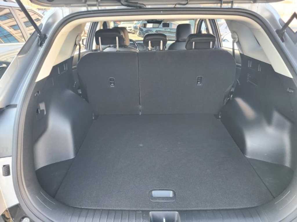 KIA Sportage - Vista 5