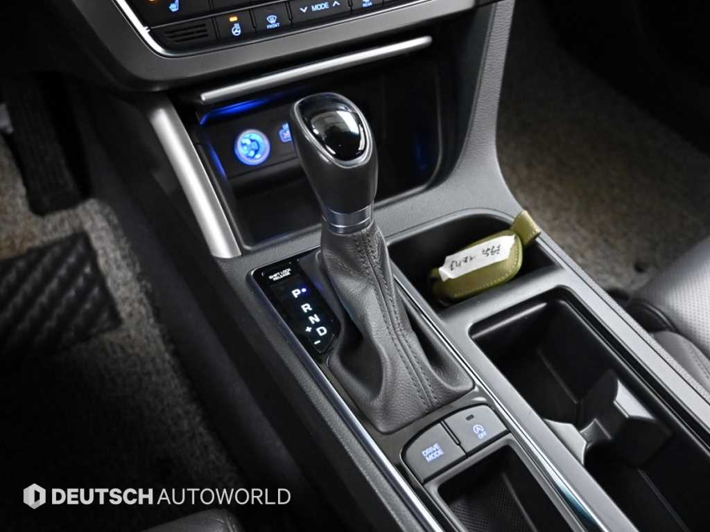 HYUNDAI Sonata - Vista 9