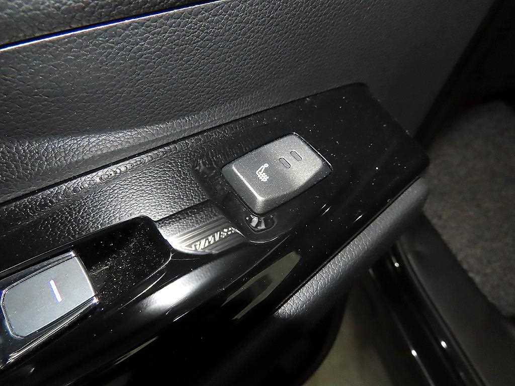 Ssangyong Korando 2024 Negro - Importación desde Corea - HF Imports Iquique - Foto 15