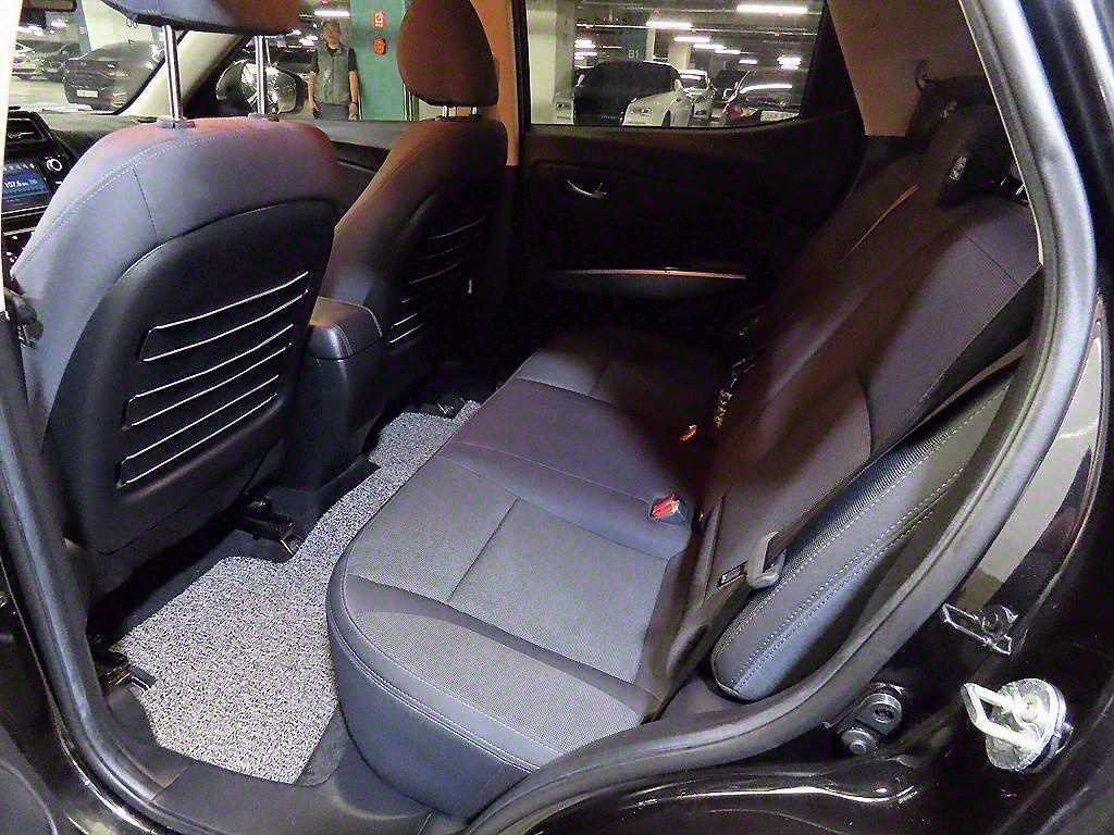 Ssangyong Tivoli - Vista 7