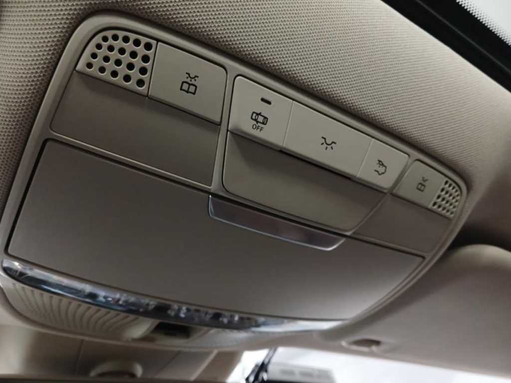 Mercedes Benz E class 2017 Gris - Importación desde Corea - HF Imports Iquique - Foto 15