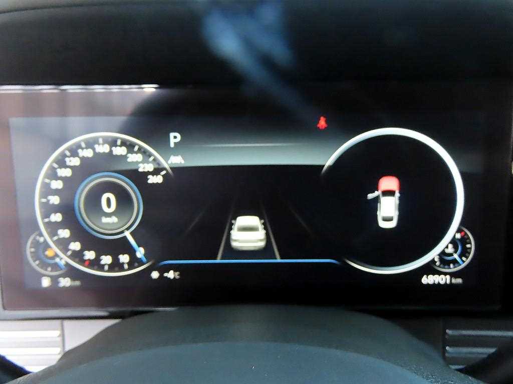 HYUNDAI Grandeur - Vista 9