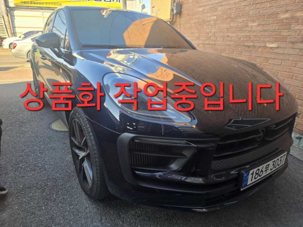 Porsche Macan 2022 Negro - Importación desde Corea - HF Imports Iquique - Foto 1