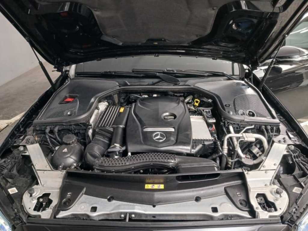 Mercedes Benz E class 2018 Negro - Importación desde Corea - HF Imports Iquique - Foto 19