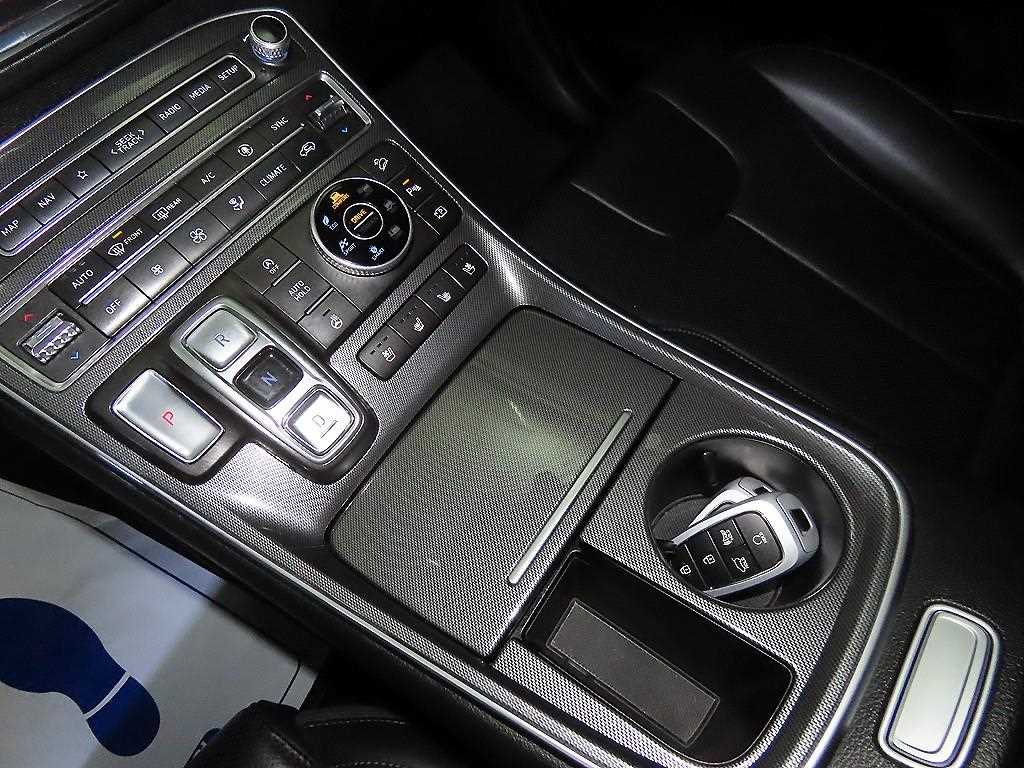 HYUNDAI Santa Fe - Vista 12