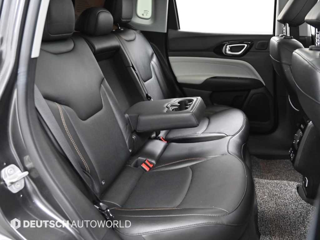 Jeep Compass - Vista 12