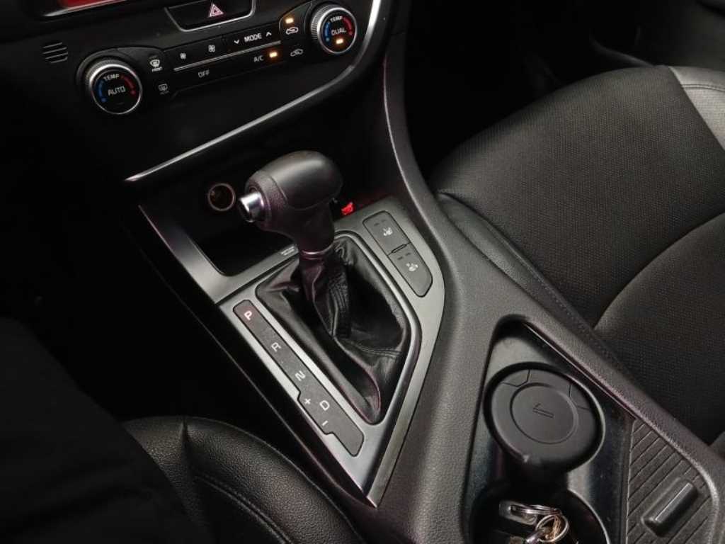 KIA K5 2014 Plateado - Importación desde Corea - HF Imports Iquique - Foto 17