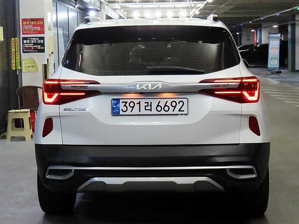 KIA Seltos - Vista 5